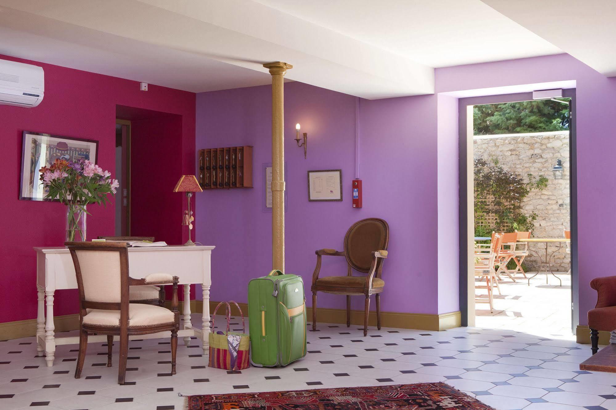 Logis Hotel O En Couleur Oucques-la-Nouvelle ภายนอก รูปภาพ